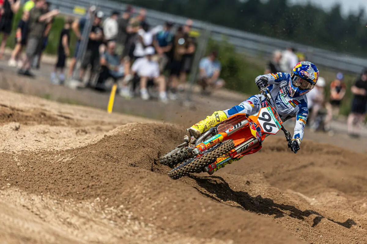 Lucas Coenen vince al Kymi Ring e conquista il terzo MXGP della carriera in 450cc