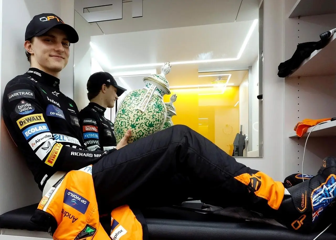 Oscar Piastri dopo il successo a Budapest