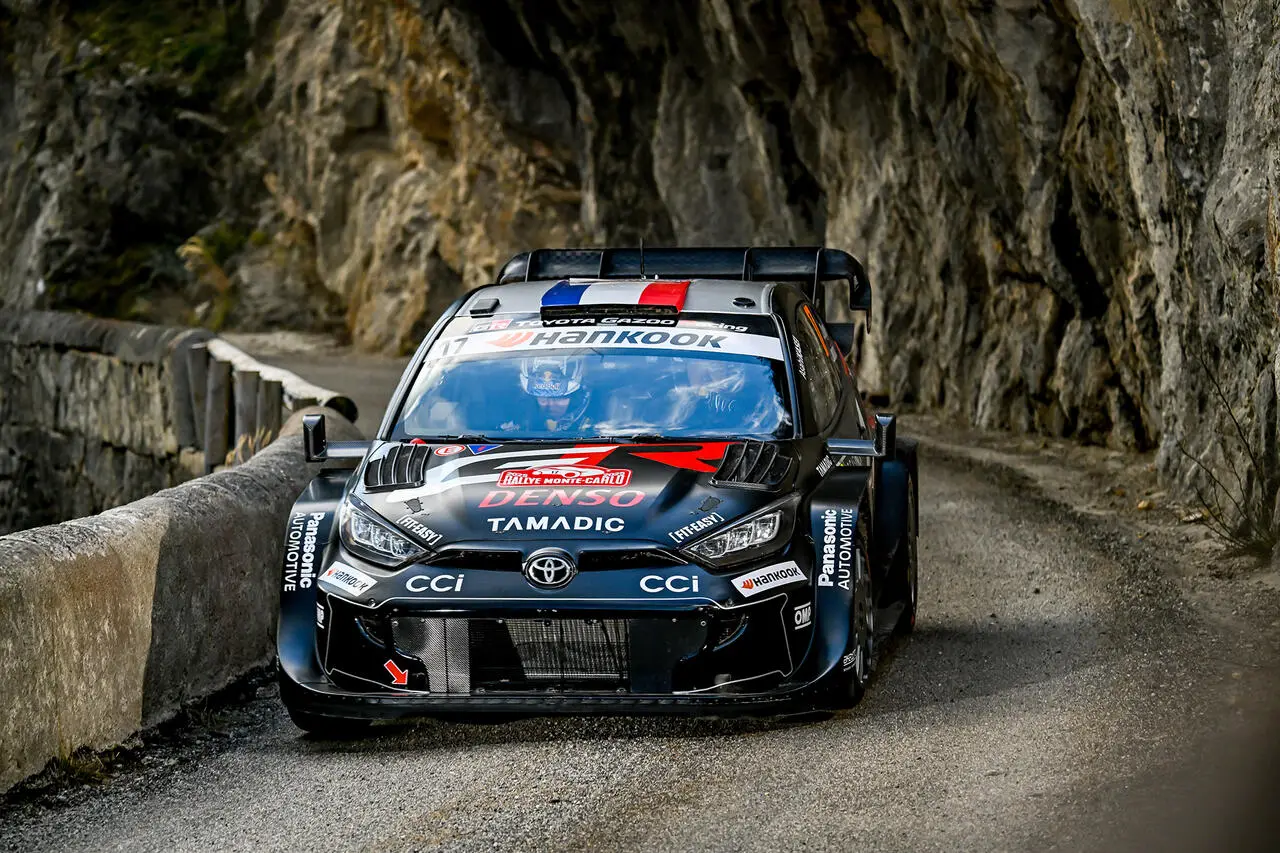Seb Ogier guida la classifica in attesa dell'ultima giornata