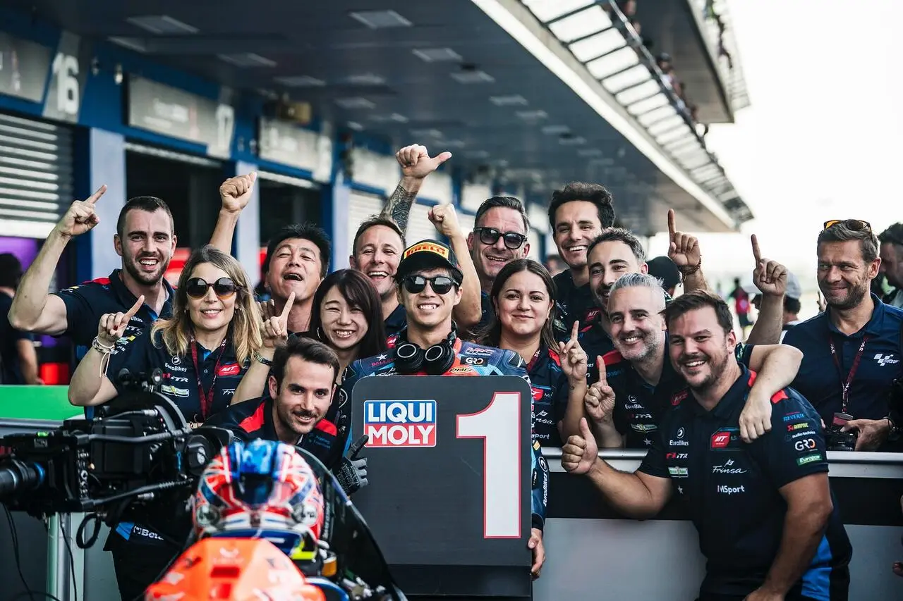 #GoldenAi Ogura, fresco Campione del Mondo Moto2