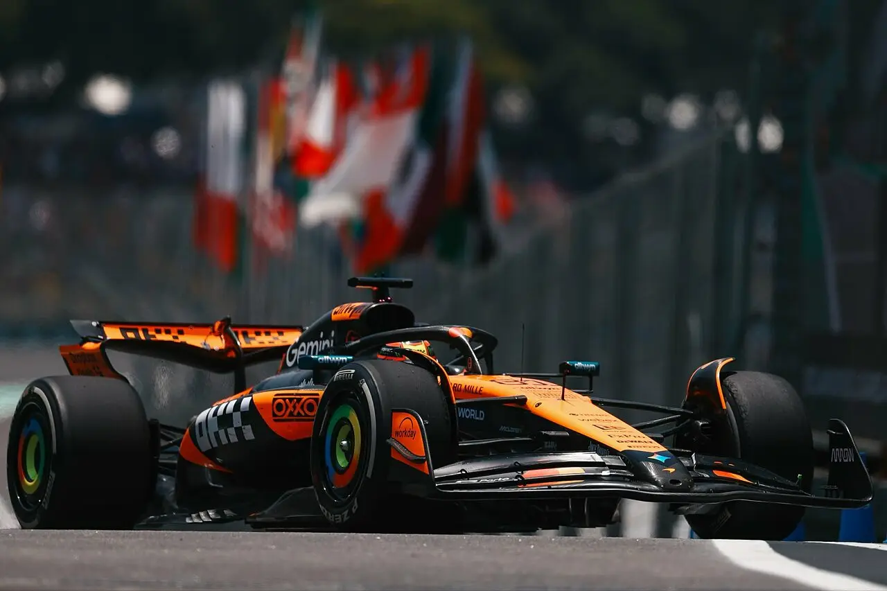 Credits: McLaren F1 X