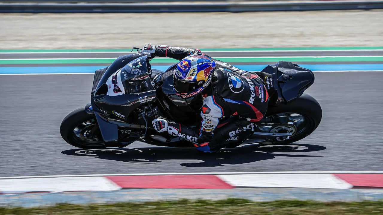 Toprak Razgatlıoğlu impegnato nei test collettivi in Ungheria a giugno