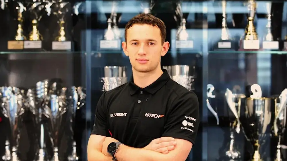 Joshua Dufek, tra i nuovi piloti annunciati F3 2025 con Hitech
