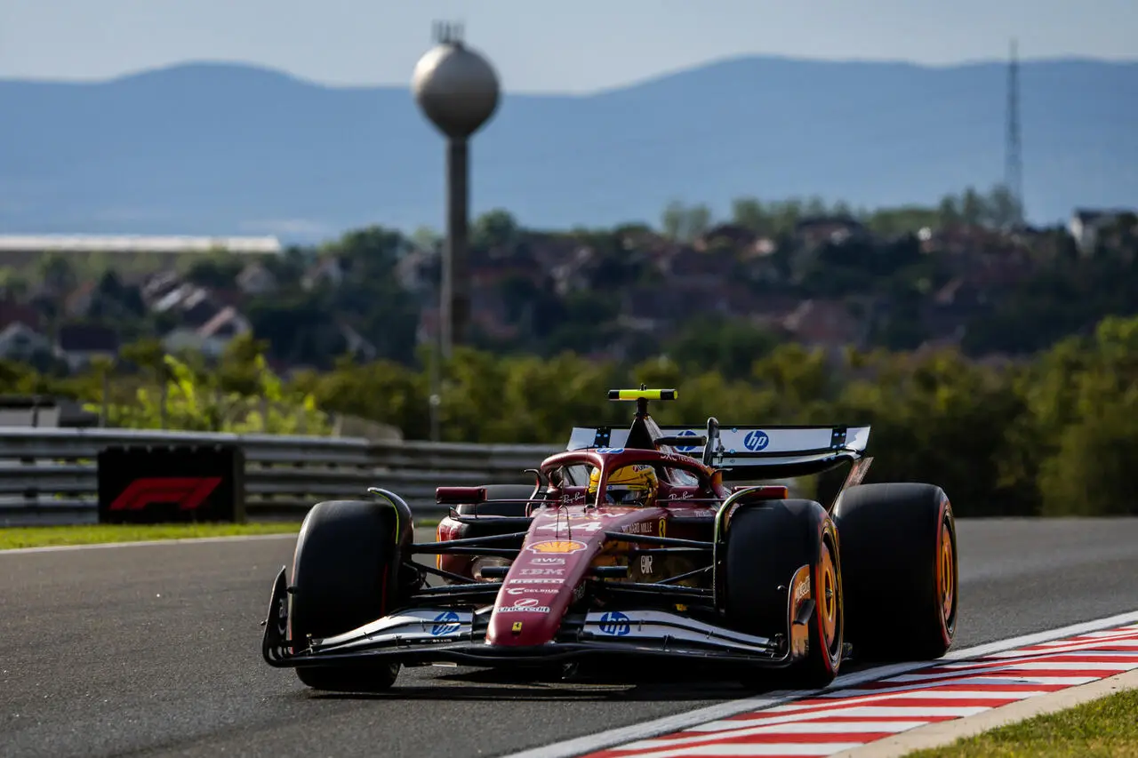 Lewis Hamilton a Budapest: un altro weekend da dimenticare