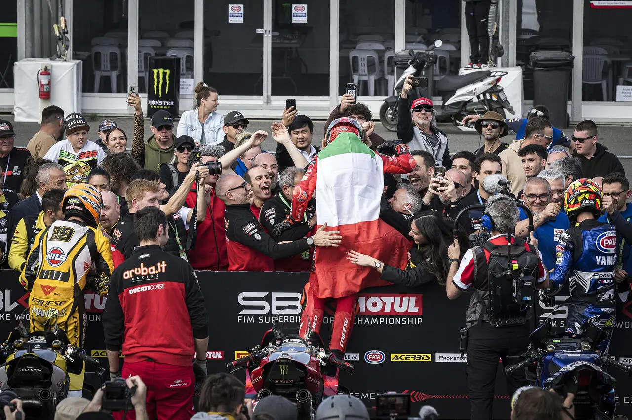 Credits: "X" Aruba Racing