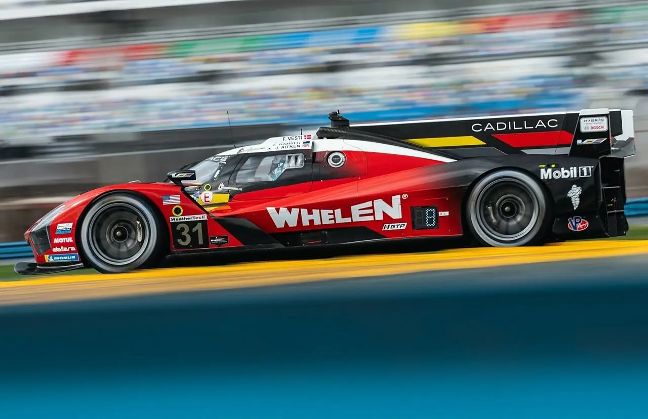 Credits. Whelen Motorsport