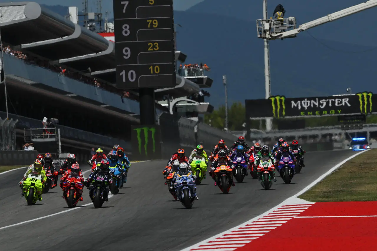 MotoGP | GP Catalunya, la cronaca LIVE della gara