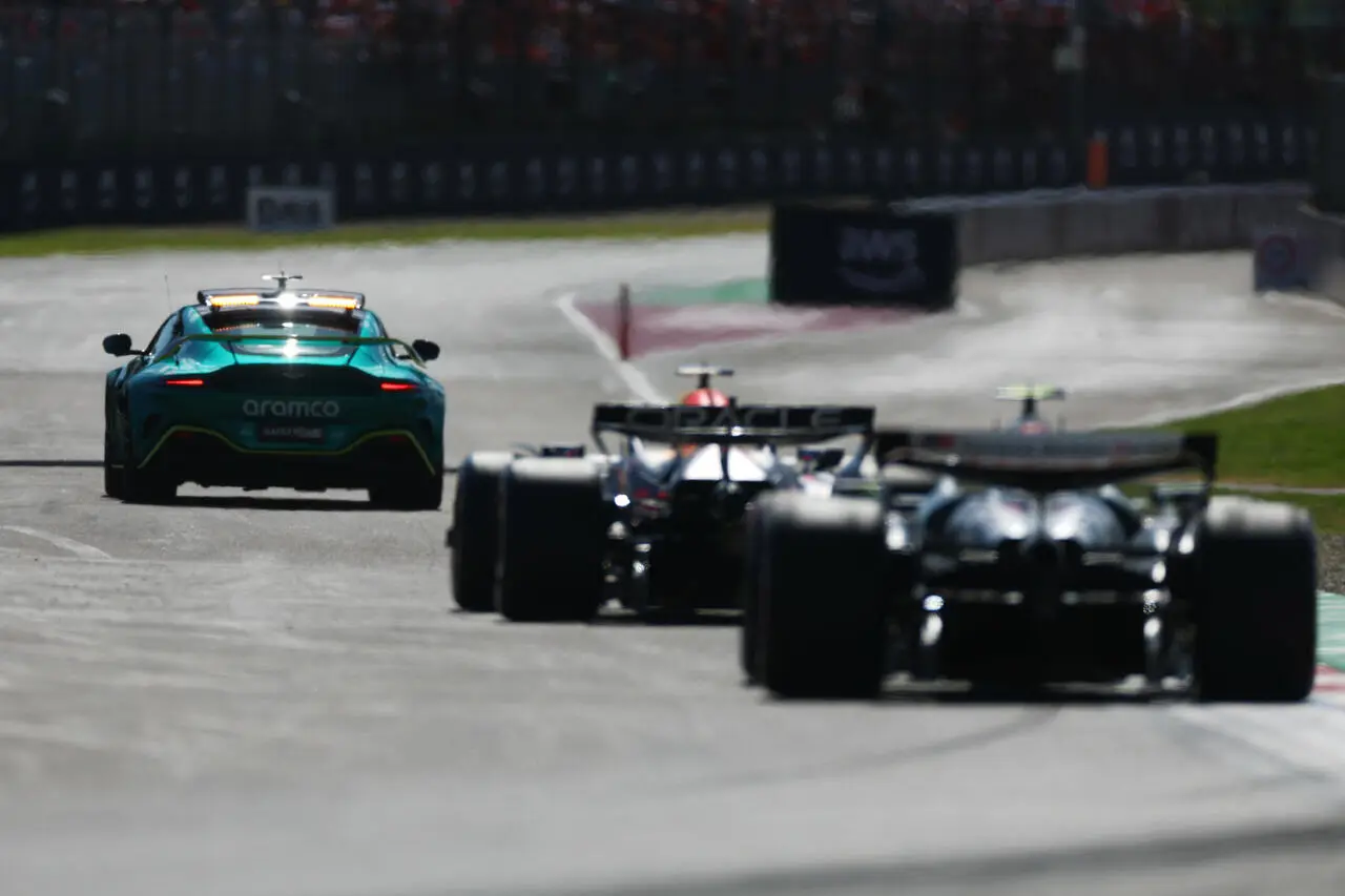 La Safety guida il gruppo a Imola