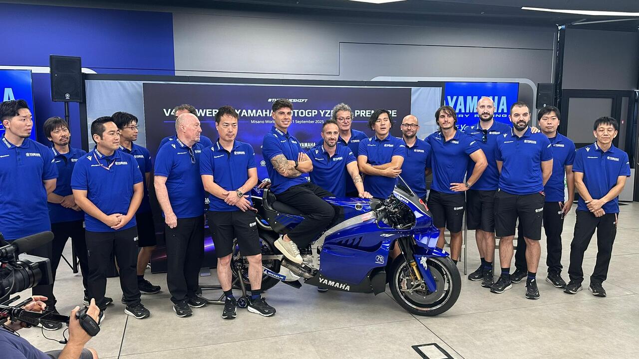Augusto Fernández porterà in pista la nuova Yamaha col motore V4 a Misano