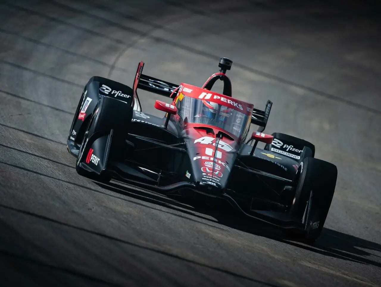 La vettura #45 del RLL Racing a Nashville. Da ieri, però, il team sembra avere problemi ben più seri.