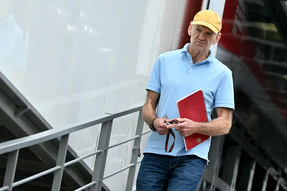 Rivedremo presto Newey nel paddock F1, vestito ovviamente in British Green