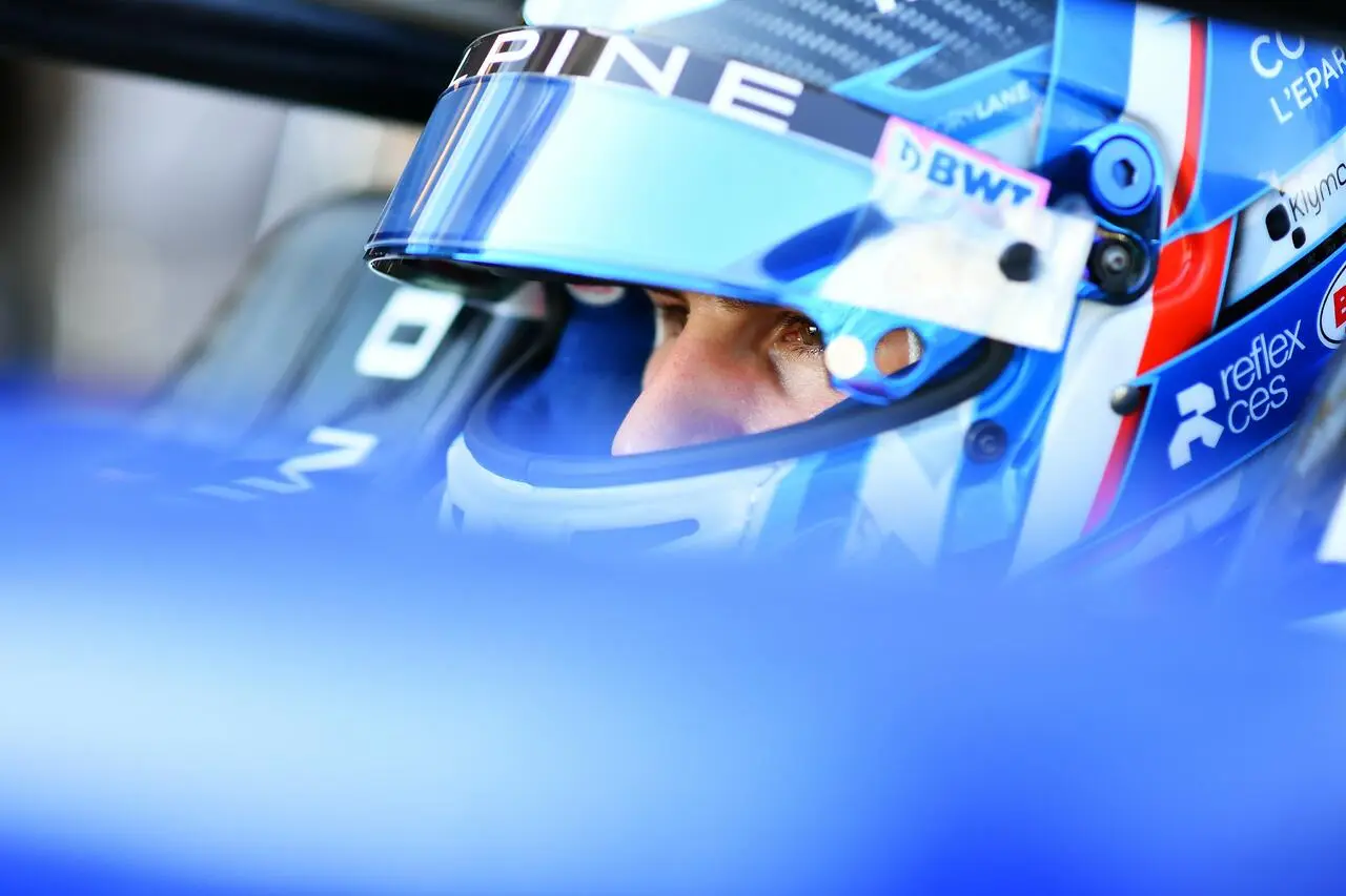 © FIA F2