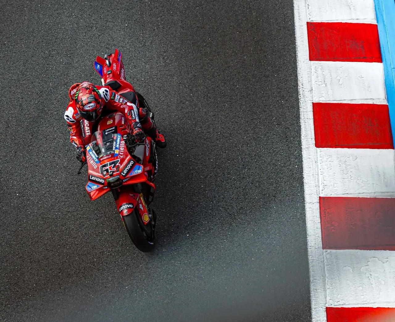 Il pilota italiano torna a vincere nella Sprint Race, scacciando via i fantasmi di questa stagione