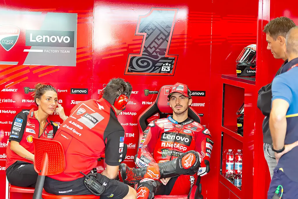 Francesco Bagnaia, un venerdì da record a Misano
