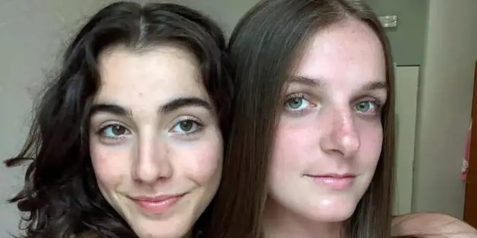Le due amiche uccise dall'auto pirata