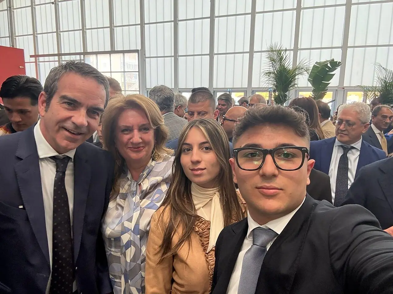https://slyvi-tstorage.fra1.cdn.digitaloceanspaces.com/l195239493832_tml3554808936193_215211070677_1778425366971549.webp