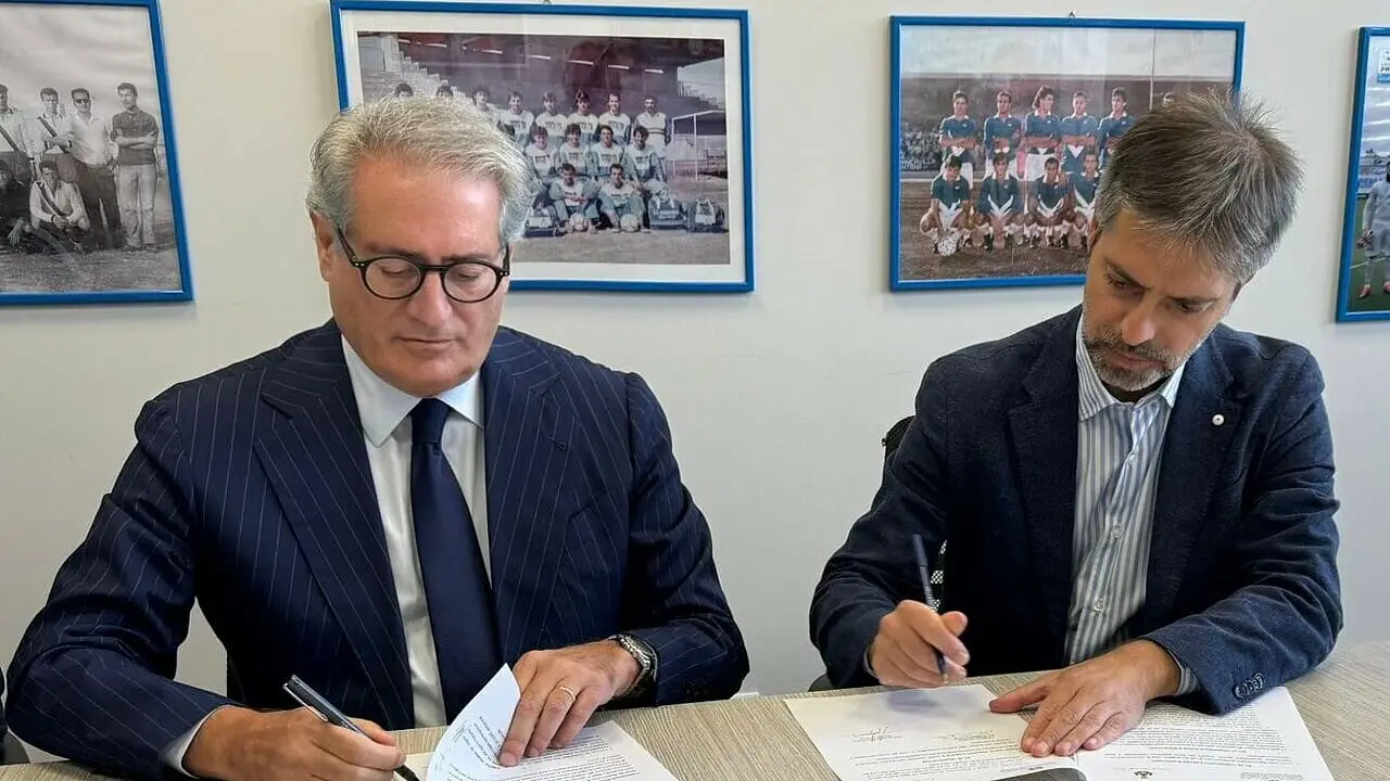 Photo: lostrillonenews.it Taranto 2026: Francavilla Fontana Ready for Football and Badminton Matches