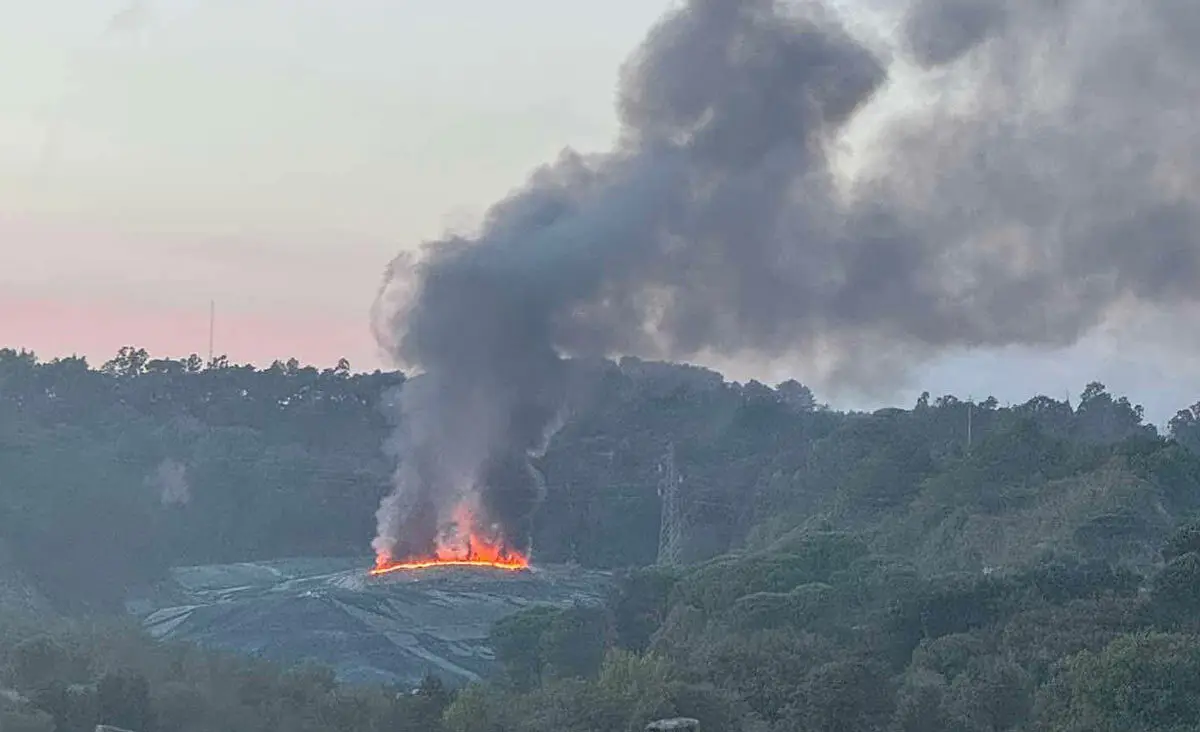 Incendio discarica Pianopoli