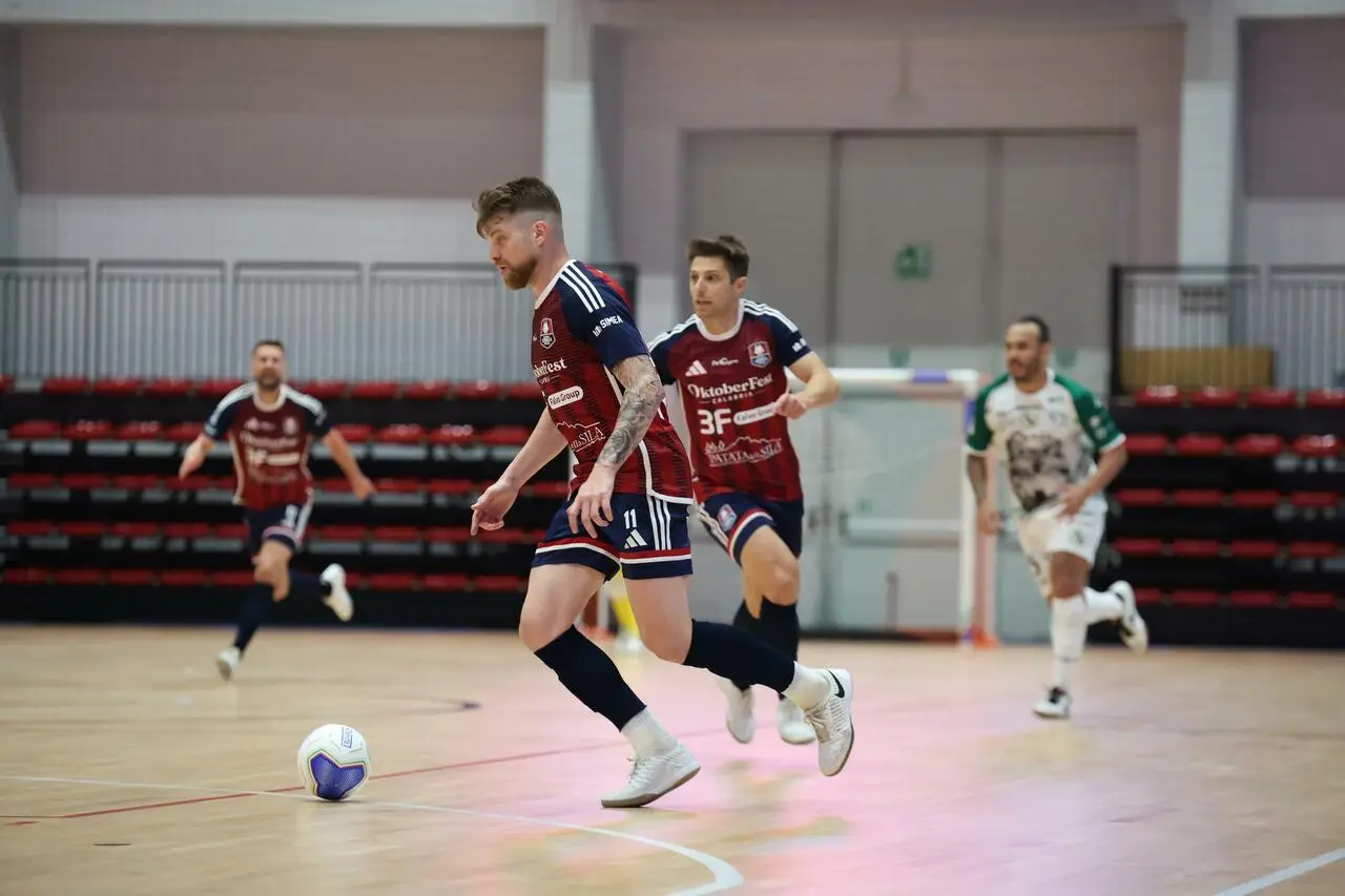 Trentin, primo gol stagionale (foto Michele De Marco)
