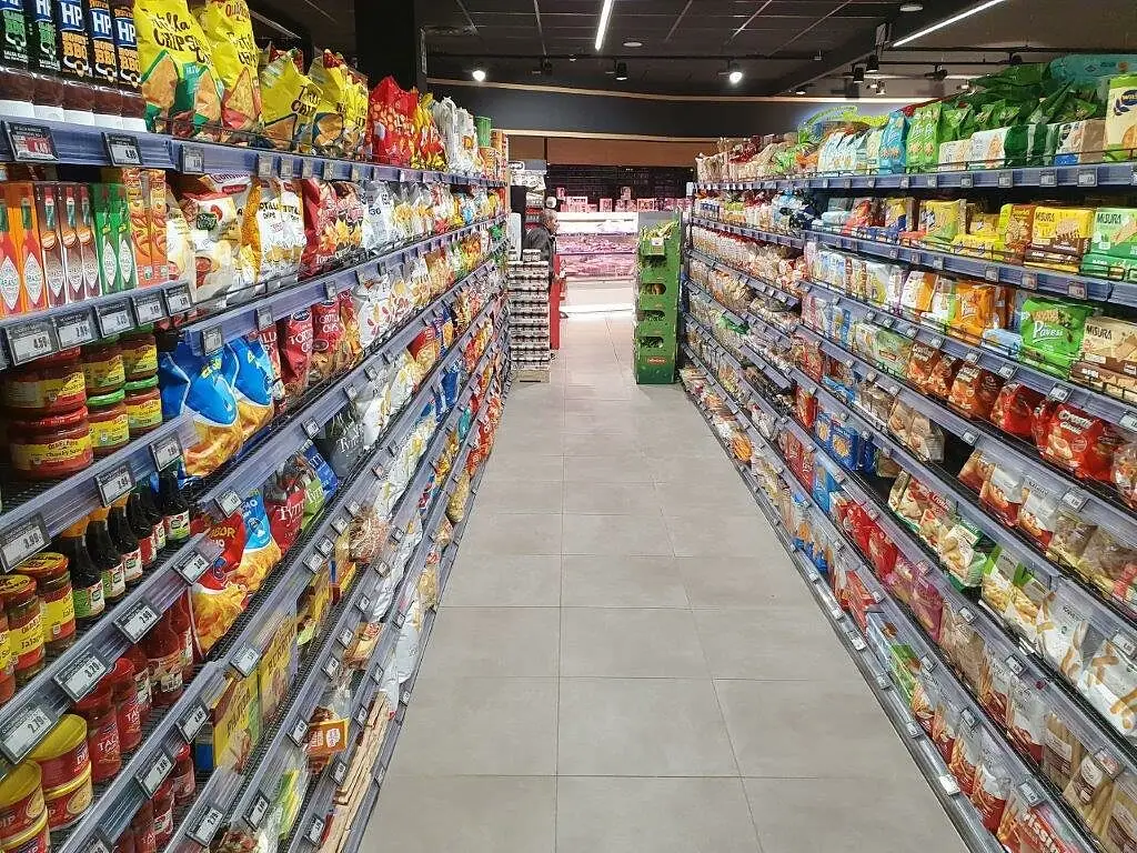 scaffale supermercato