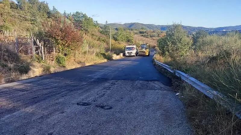 Bitumazione della strada