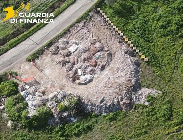 Bonificato terreno abusivo a Cantorato