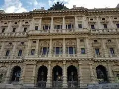 In manette Tancredi Antoniozzi, figlio di un parlamentare