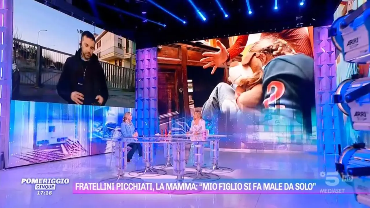 Un momento della diretta di Pomeriggio Cinque