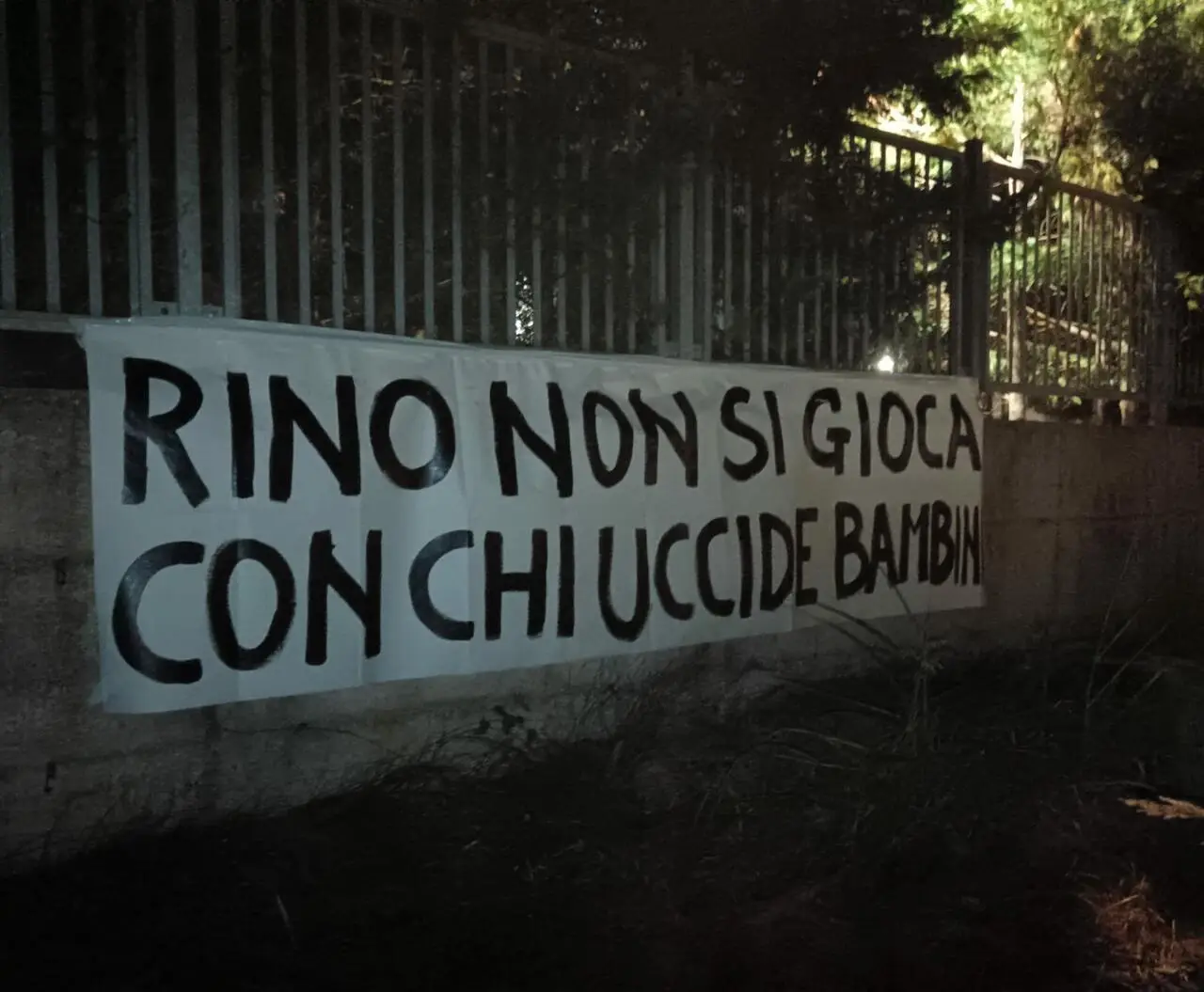 CONTESTAZIONE RINO GATTUSO SCHIAVONEA