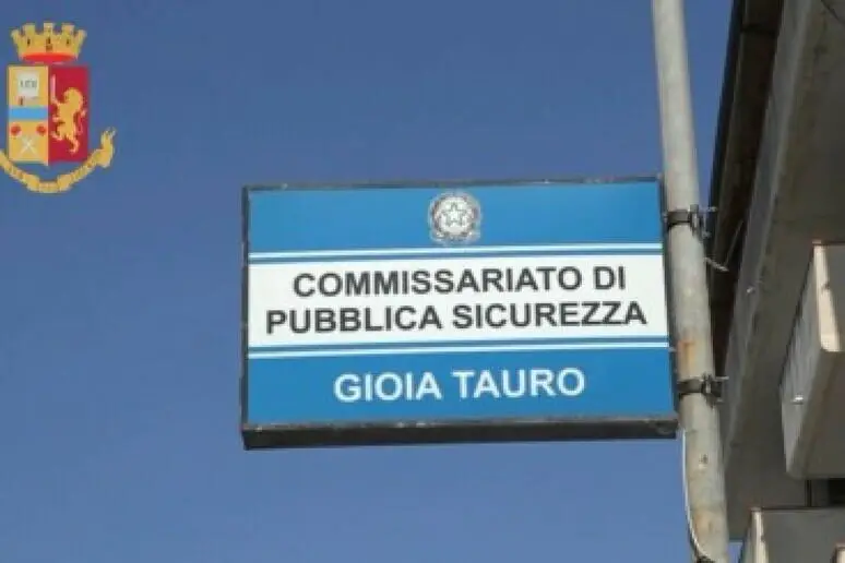 Commissariato polizia Gioia Tauro