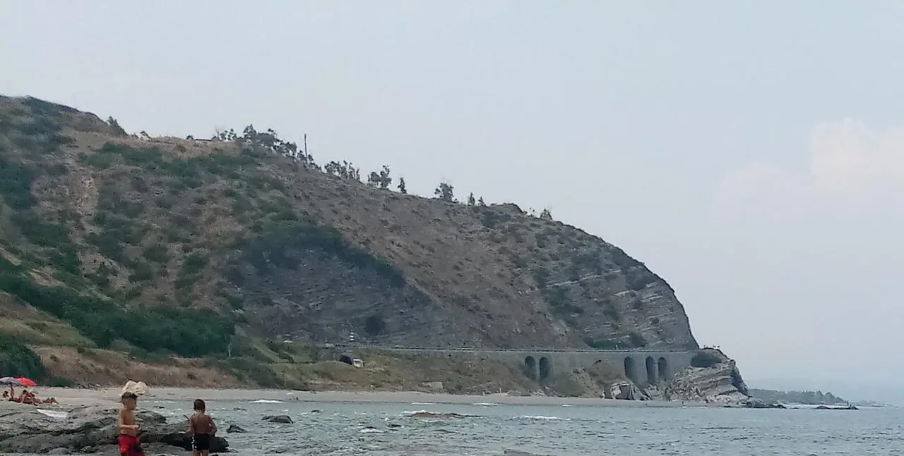 Capo_Bruzzano,_Africo,_Calabria