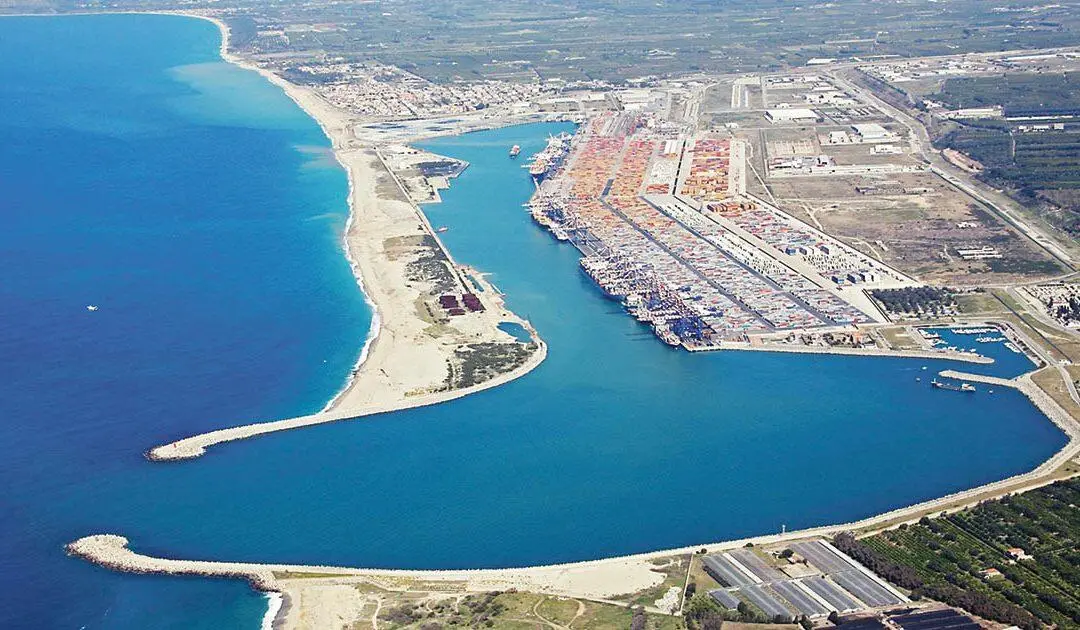 Il porto di Gioia Tauro