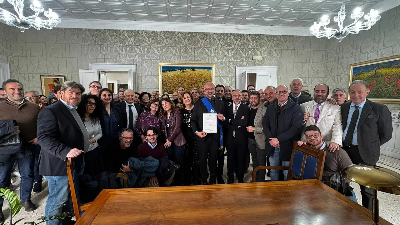 Il presidente Faragalli con la fascia