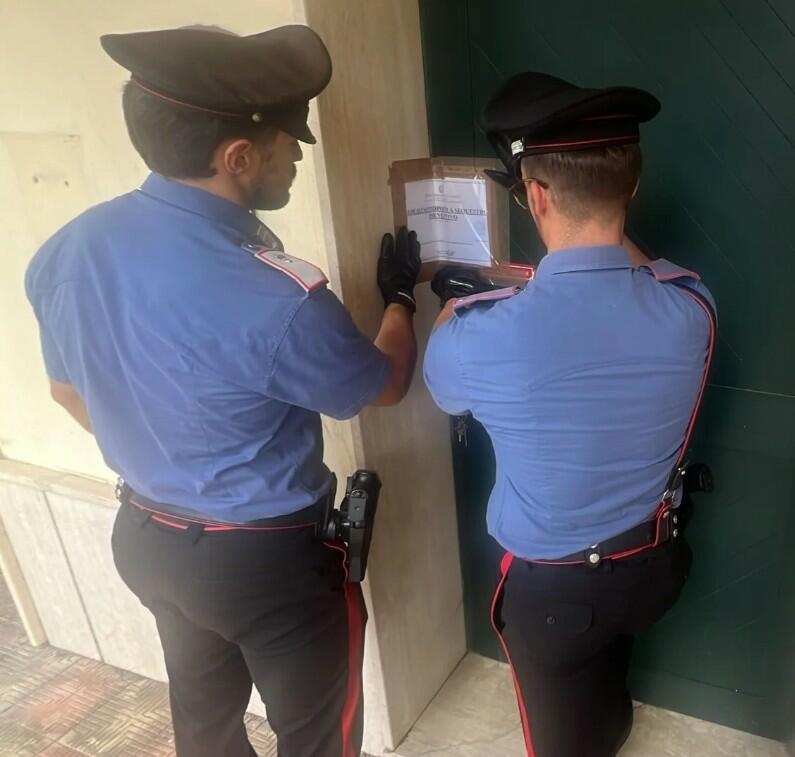 Il sequestro effettuato dai carabinieri