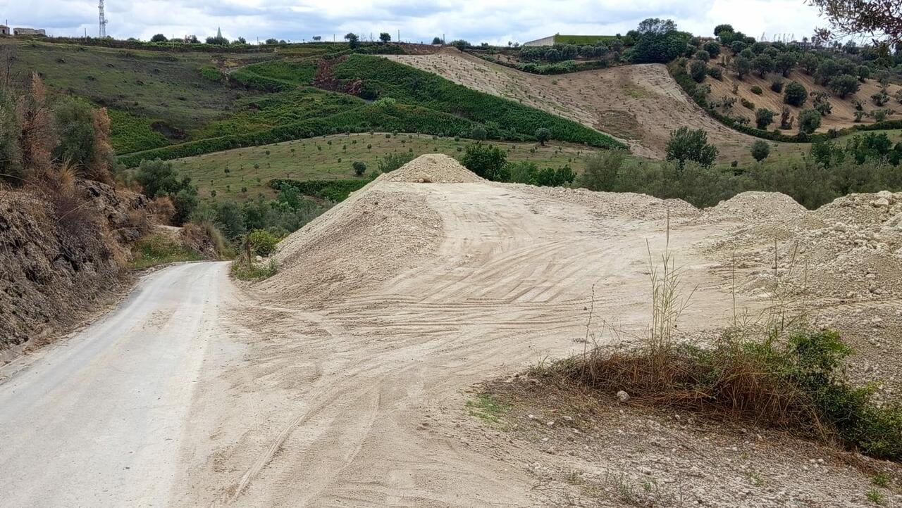 La cava che preoccupa i cittadini di Filandari