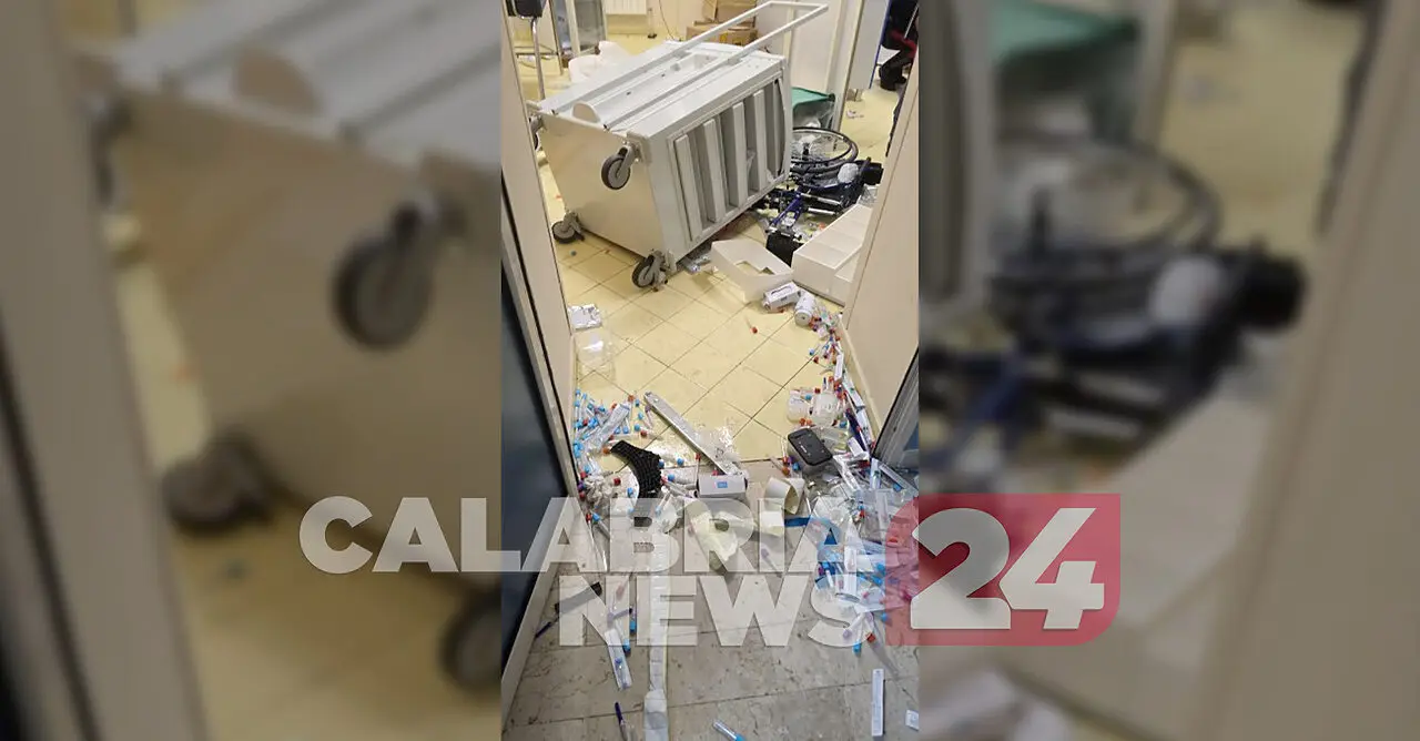 Il pronto soccorso devastato
