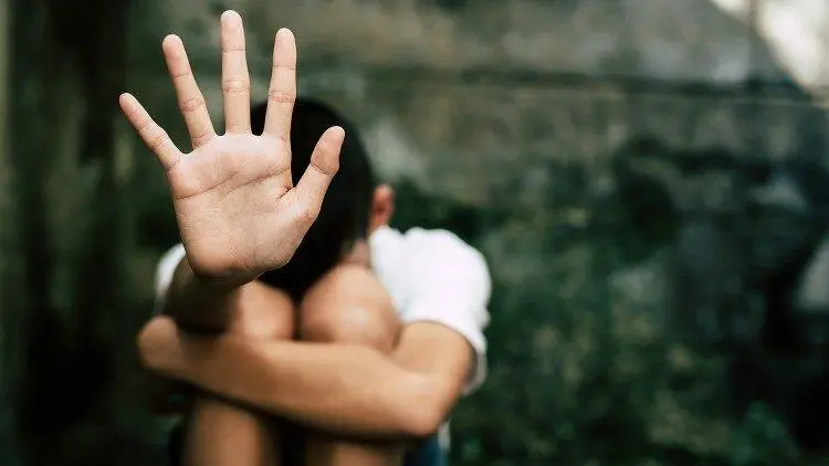 violenza bimbi generica