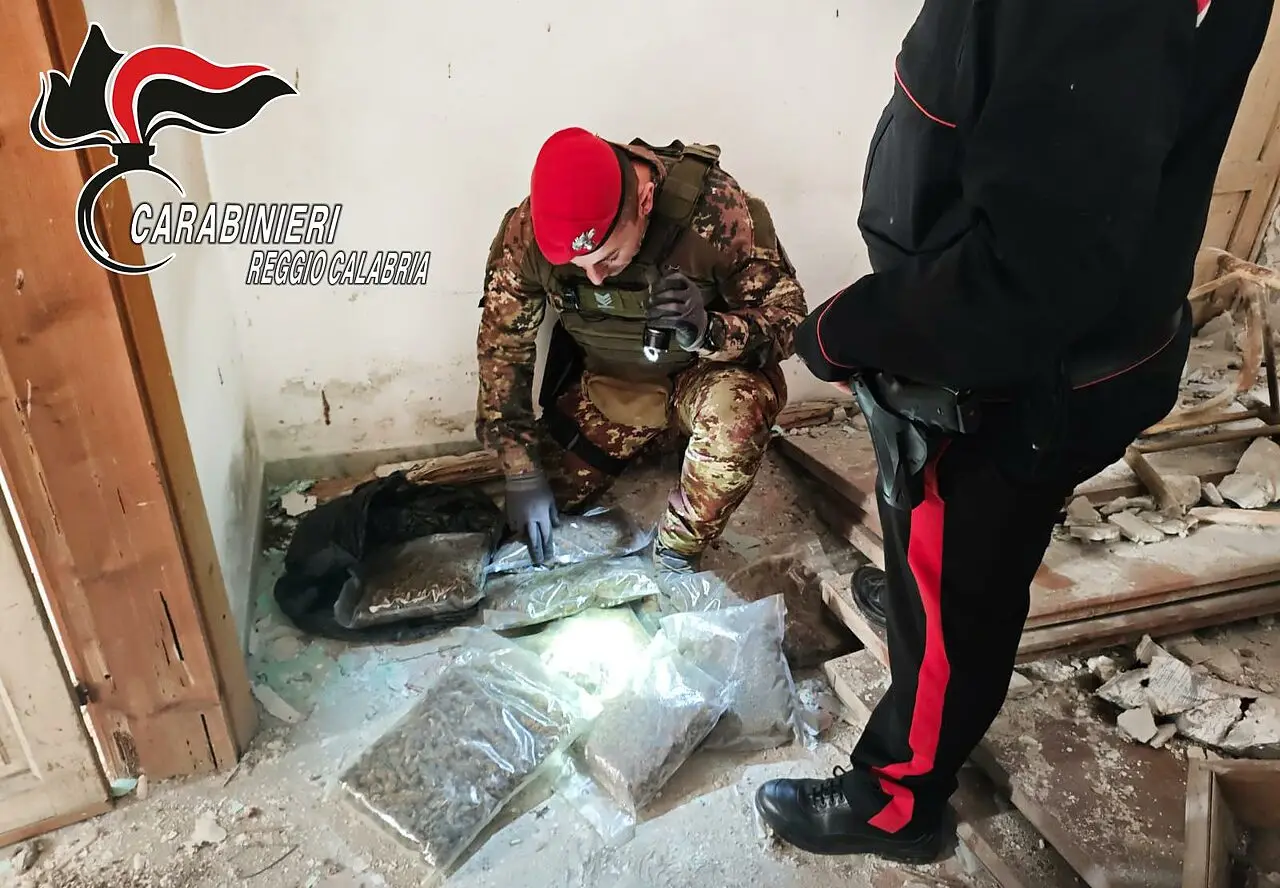 Il sequestro dei carabinieri