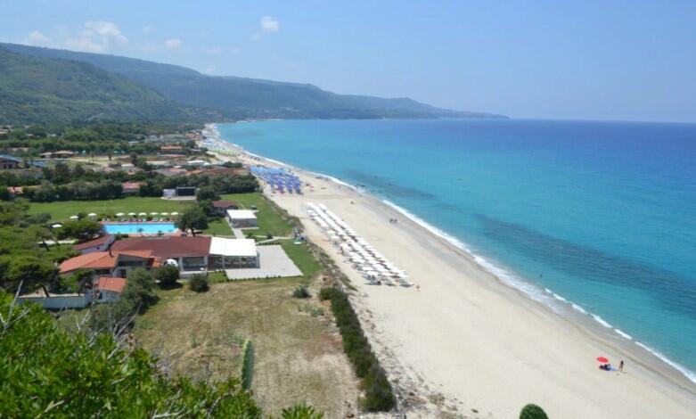Zambrone