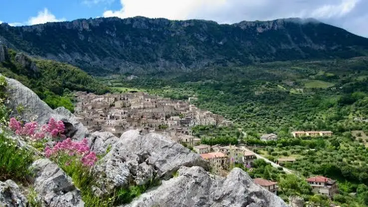 Borgo di Civita