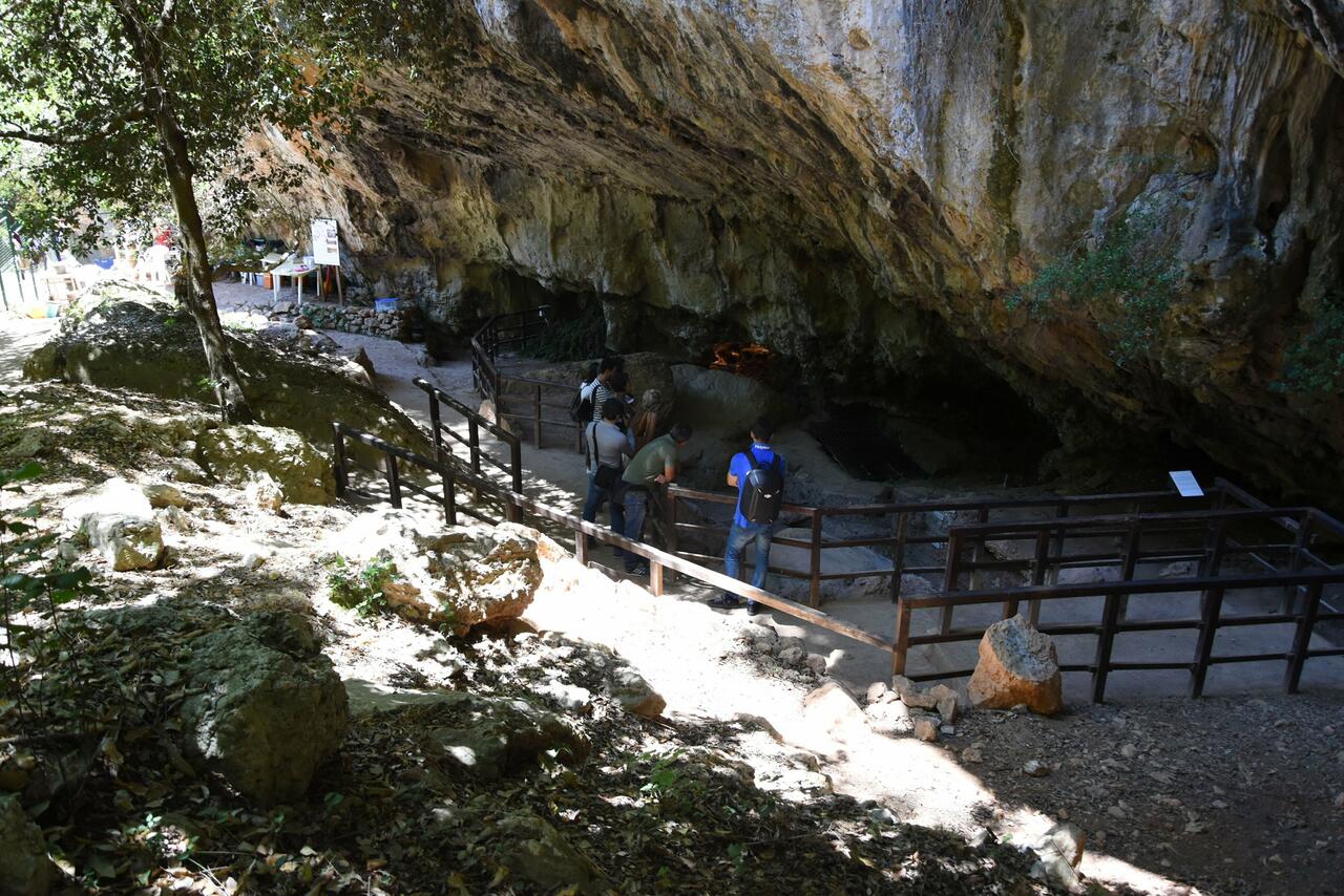 La Grotta del Romito