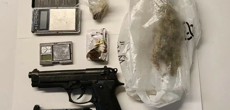 Il materiale sequestrato