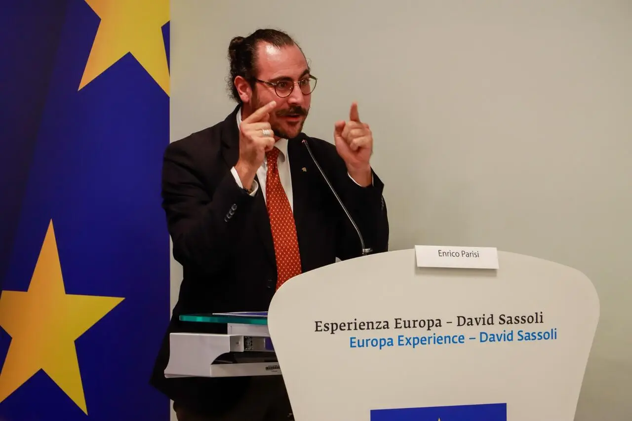 Enrico Parisi