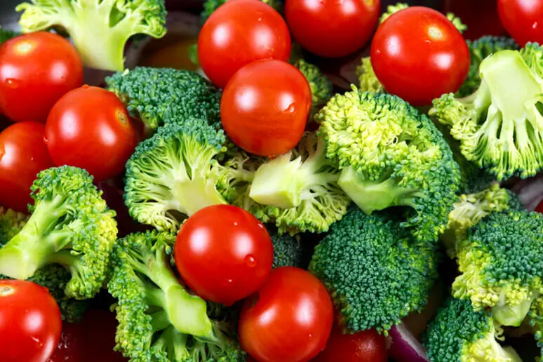 Pomodorini e broccoli
