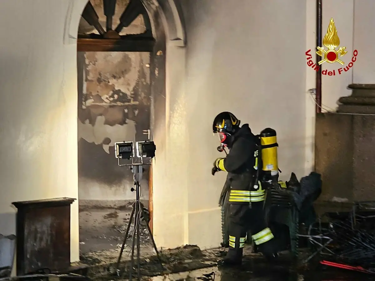 L'incendio nel santuario