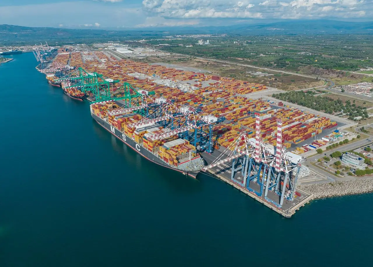 Porto di Gioia Tauro