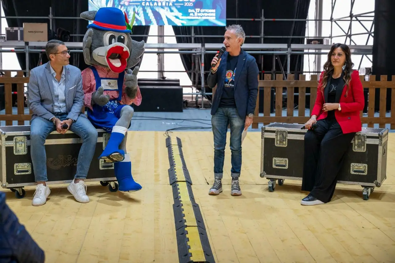 onferenza stampa di presentazione dell’Oktoberfest Calabria 2025