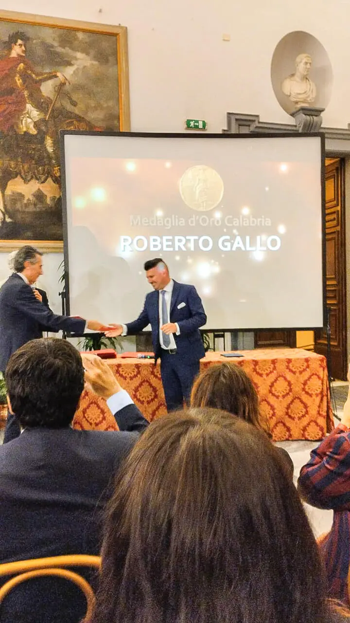 Medaglia d'oro 2024 Gallo
