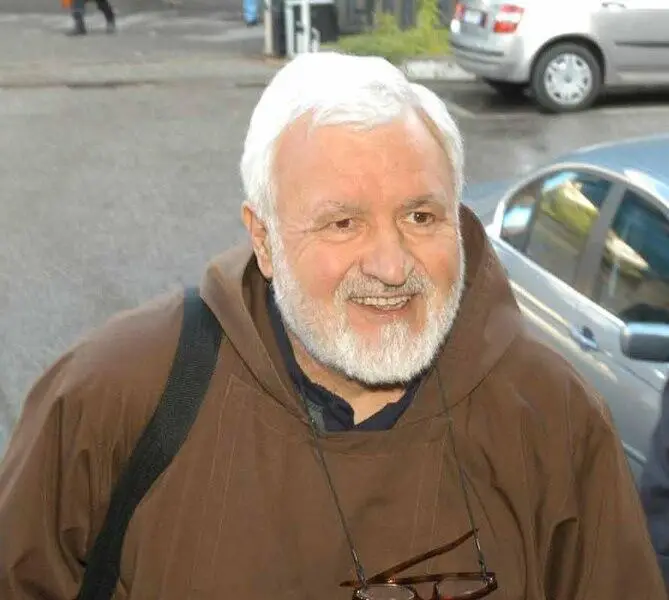 Padre Fedele