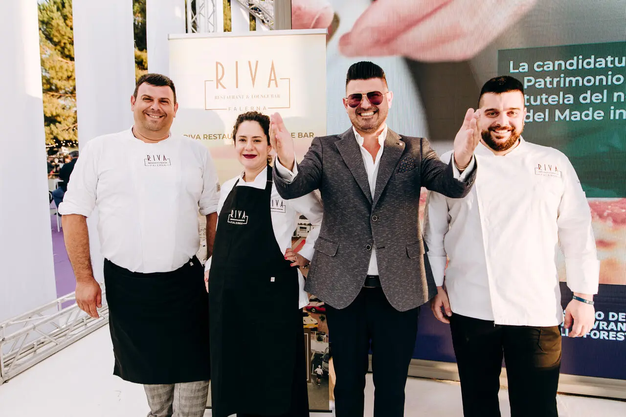 Riva Restaurant & Lounge Bar Falerna Marina